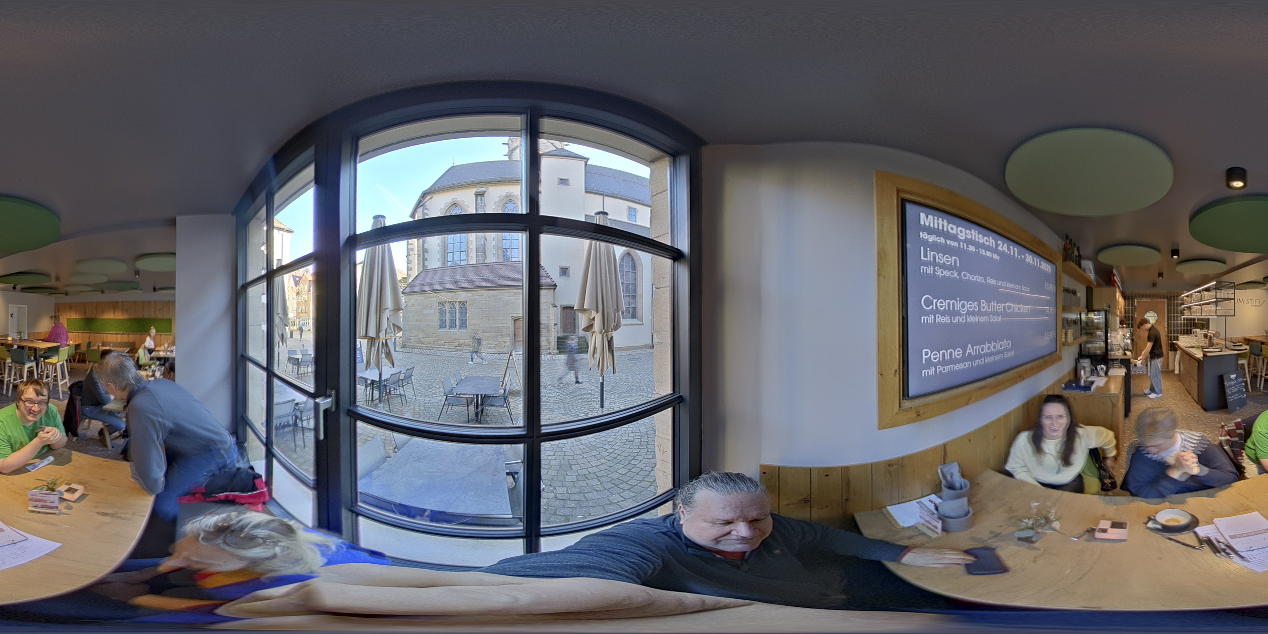 20251129110453 R0030010